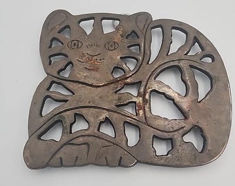 Vintage 1995 koperen kat onderzetter muurkunst 7,5 x 6,5 inch gietijzeren muur hangende lus
