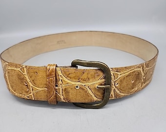 Vintage Women's Crocodile Leather Belt  Brass Buckle Fits 31-37"