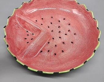Vintage Linens N Things Chip and Dip Wassermelonenschale aus rot-grüner Keramik