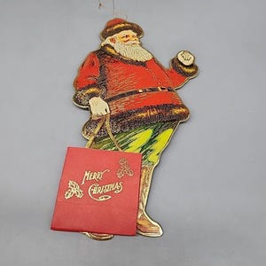Adornos navideños de cartón troquelado de Papá Noel del Viejo Mundo de Merrimack
