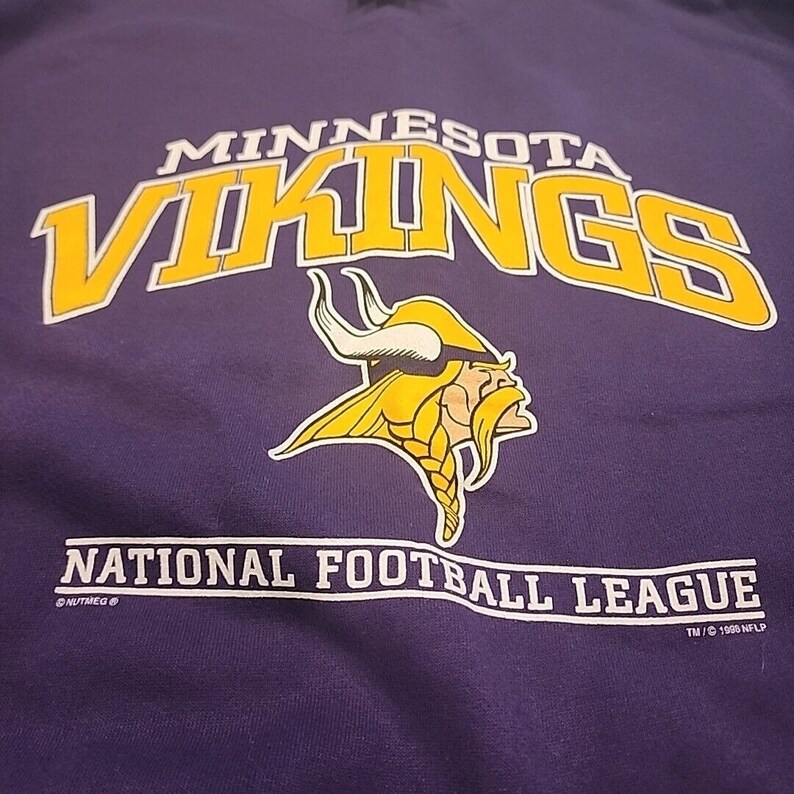 Vintage 90's Lee Sport Minnesota Vikings NFL Crew Neck Sweatshirt Adult