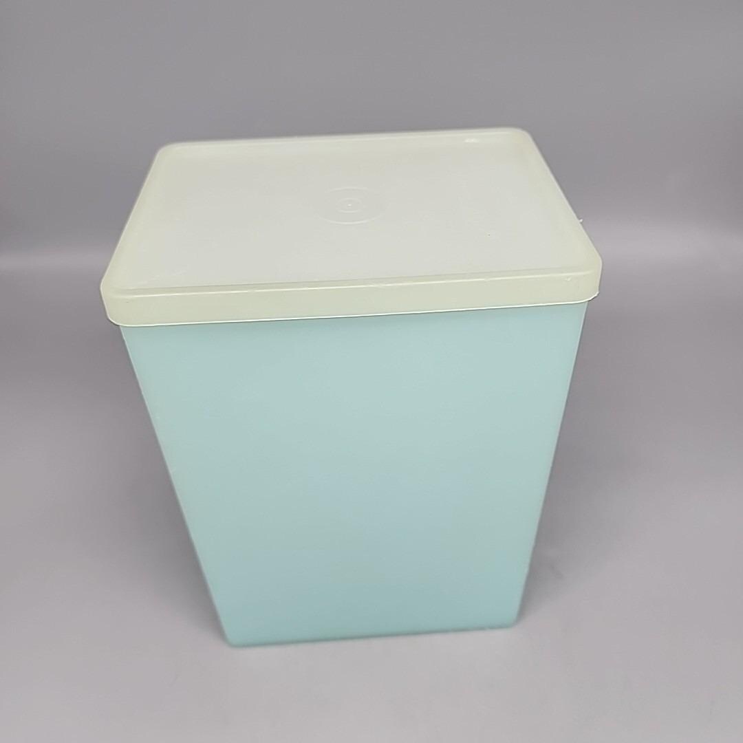 ヴィンテージ タッパーウェア パステルブルー アイスクリーム 冷凍保存