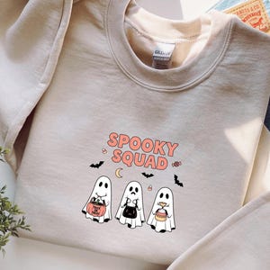 Gruseliges Squad Geist Sweatshirt, Halloween Geschenk, niedlicher Herbst, gruselige Jahreszeit, niedlicher Kürbis Herbst Pullover, Halloween Shirt, süßes Outfit