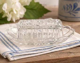 Vintage gewölbte geschliffene Glas Butterdose