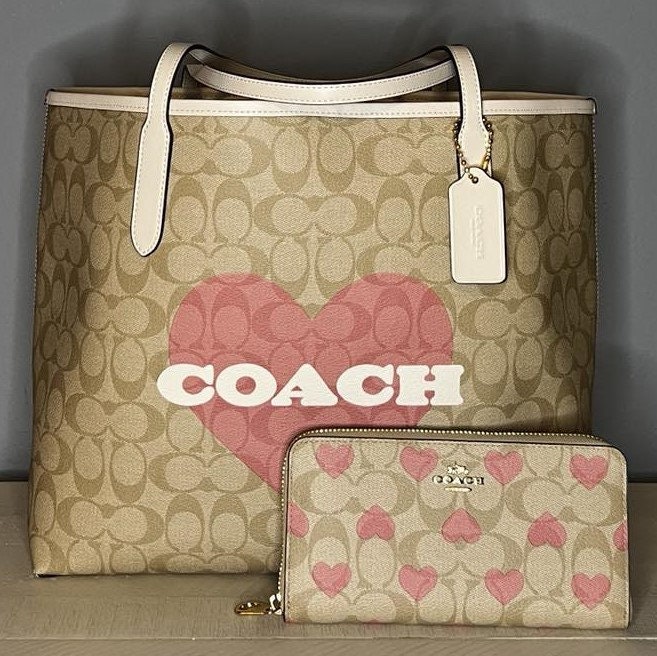 Coach Poppy Shoulder Bag Satchel Purse, lavender violet patent leather,  RARE! ' | Satchel purse, Coach poppy, Purses