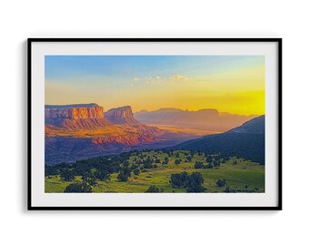 Wydruk artystyczny „Southwest Canyon”: Złoty krajobraz zachodu słońca
