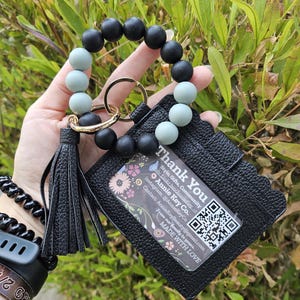 Monedero de mano con cuentas, monedero con cuentas, hecho a mano, para tarjetas de identificación, débito, crédito, efectivo, con clip para médico, pequeño, cómodo, personalizado, útil, para salir.