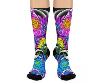 Calcetines de crisantemo - Calcetines con estampado floral japonés de tatuajes, acolchados por toda la superficie, calcetines florales Irezumi, regalo para amantes de los tatuajes y el arte.