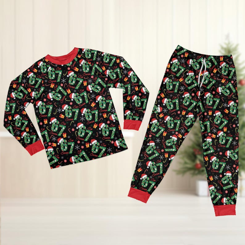 Holiday 67 Pajamas main image 1