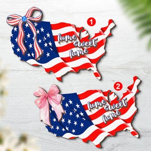 Letrero de madera para puerta principal con diseño de mapa americano de Coquette Bow, Feliz 4 de julio, Hogar dulce hogar, Letrero de bienvenida con estrellas y rayas patrióticas.