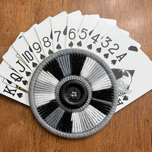 Spielkartenhalter