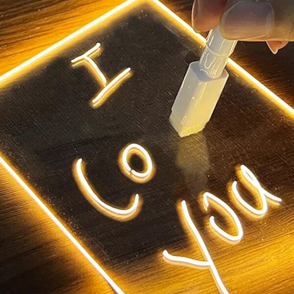 Creative LED Night Light with USB Message Board - Gift for Children, Girlfriend, Perfect Valentine's Day Surprise