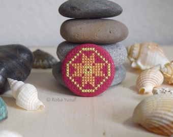 Palestinian Embroidery Pinback Button -  Flower Disc