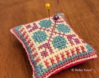 Palestinian Embroidery Pincushion - Berries motif