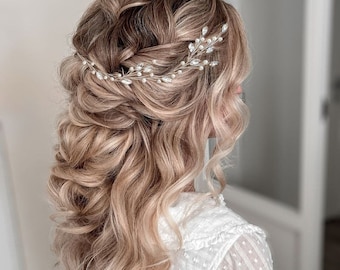 Classic pearl hair vine Wedding hair piece Bridal hair vine Bridal hair pieces Wedding hair vine Rose gold hair piece Wedding head piece