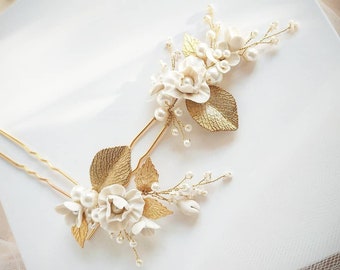 Floral hair pins Pearl hair pins Gold leaf hair pin Bridal hair pins Flower hair pins Wedding hair pins Wedding hair piece Bridal hair piece