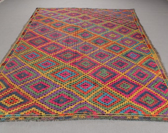 Kilim grande, Kilim turco, Kilim anatolico ricamato, Kilim vintage, Tappeti per soggiorno, Kilim arcobaleno, Kilim etnico, Kilim da salone,