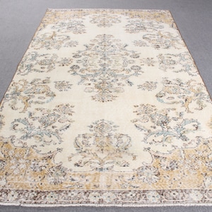 Vintage Rug, Turkish Rug, 6x10 Large Rugs, Anatolian Rug, Rugs For Living Room, 5.3x9.5 ft Beige Rug, Vintage Oushak Rug With Fringe,
