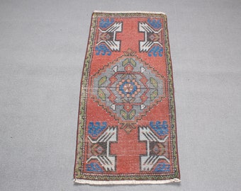 Turkish Rug, Vintage Rug, Small Rugs, Anatolian Rugs, Rugs For Entry, 1.6x3.4 ft Red Rug, Kitchen Rugs, Small Turkish Rug,