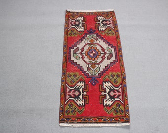 Vintage Rug, Small Rugs, Turkish Rug, Antique Rugs, Rugs For Nursery, 1.5x3.2 ft Red Rug, Oushak Rugs, Wool Bath Mat,