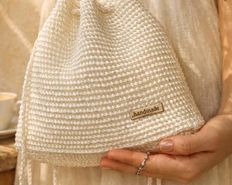Bolso pequeño de rafia de ganchillo con cordón ajustable: Mini bolso bandolera de mano