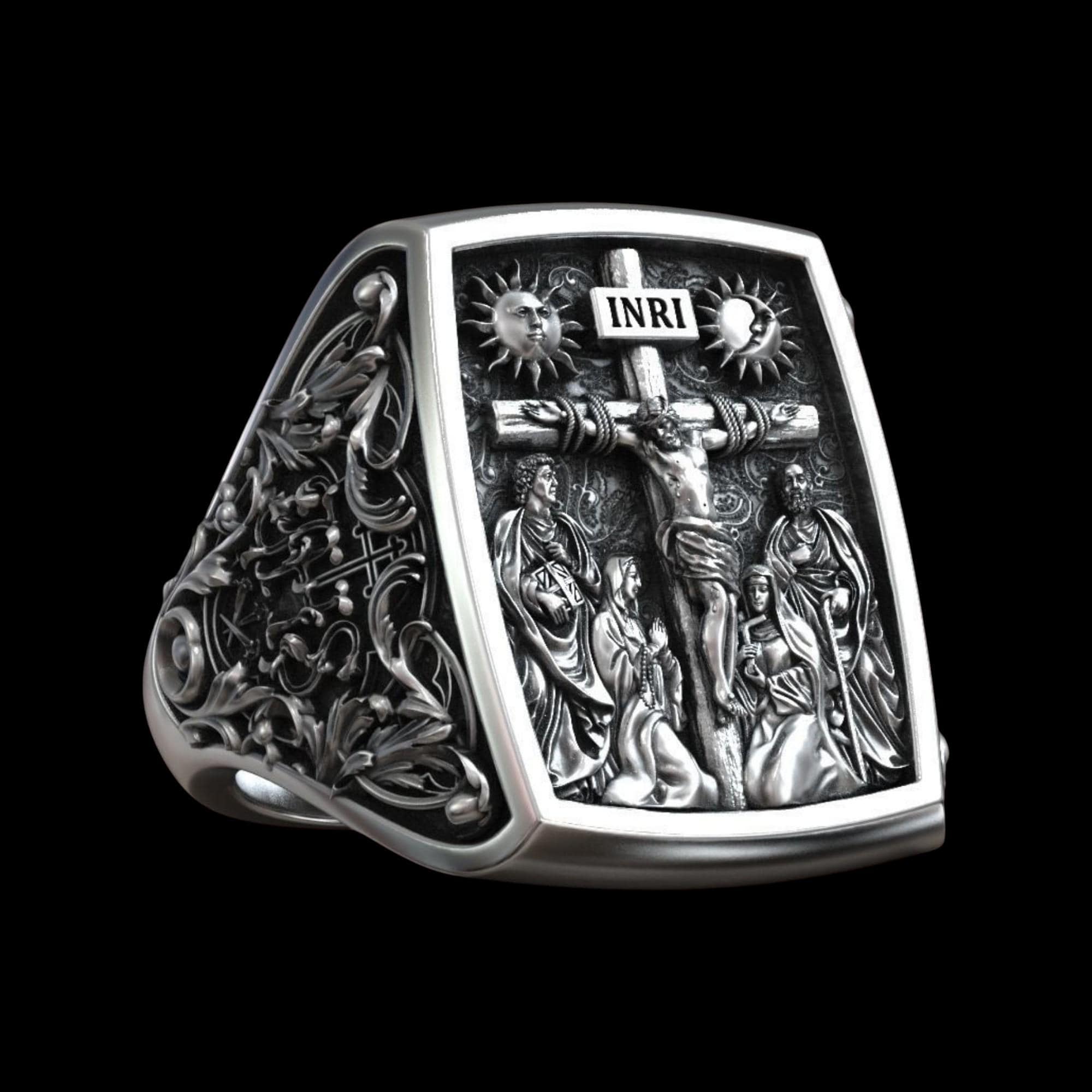 Inri Ring - Etsy