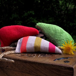 Cat Toy - Mausi (Mousey)