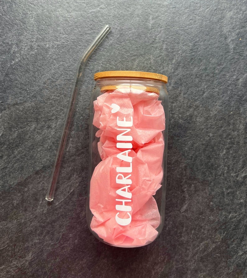 Personalisiertes Trinkglas mit Strohhalm & Holzdeckel Name Herz Glas für Eiskaffee, Limonade Geschenk Geburtstag, Muttertag, Einzug 1