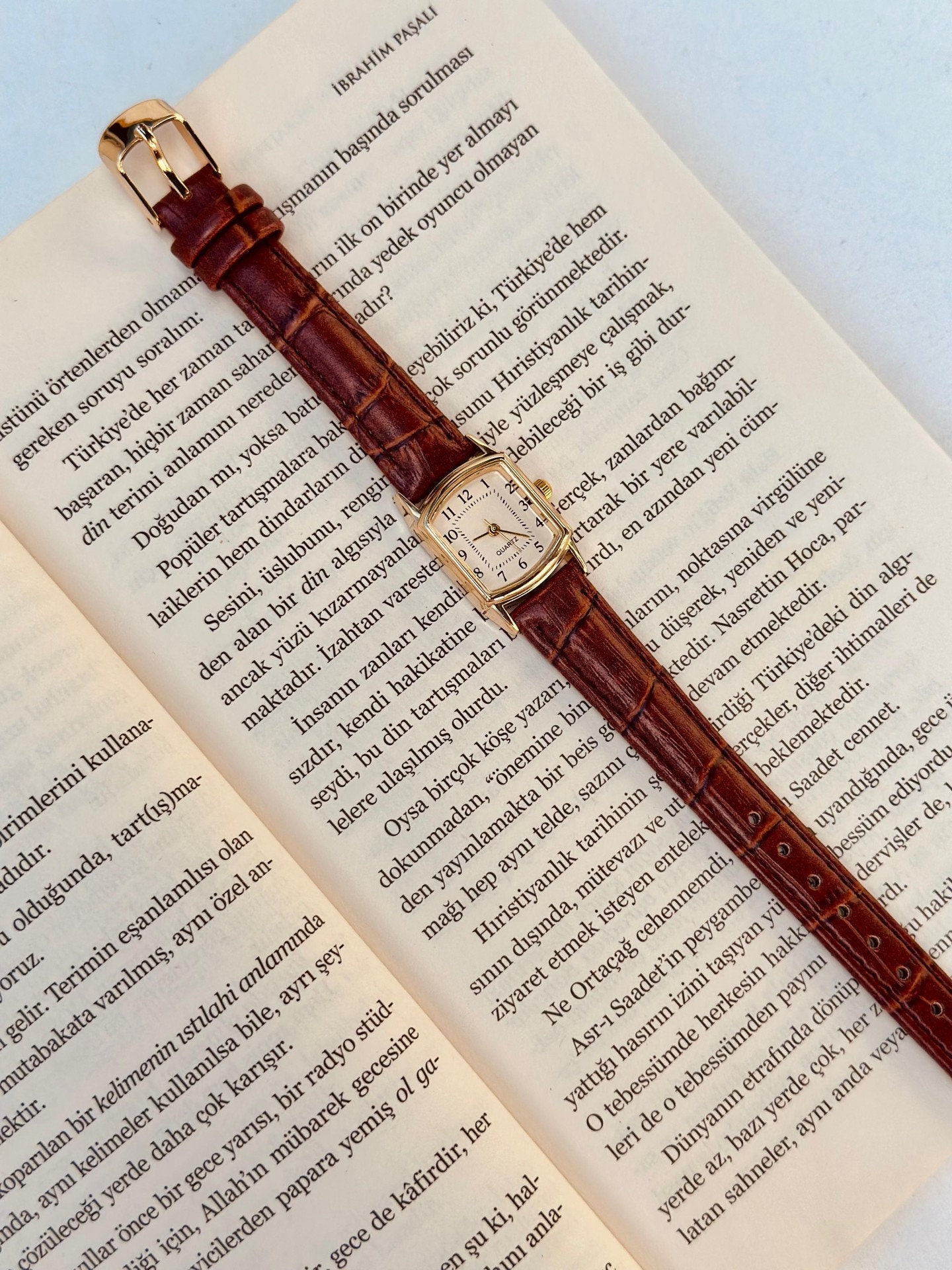 Dark Brown Leather Strap Square Case Women's Wristwatch Brown Women's ...