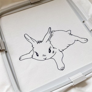 Digital bunny embroidery design file - Rabbit machine embroidery pattern - Easter design - Instant download - Multiple size embroidery
