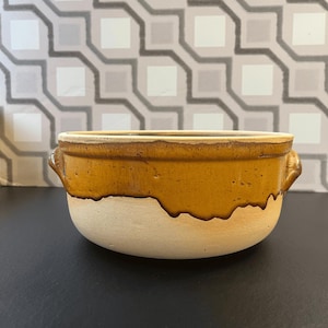 Glazed terracotta dish