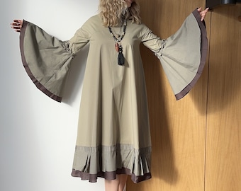 Green Cotton Witch Dress - Boho Fairy Sleeves, S-M