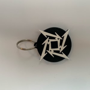 Metallica logo keychain