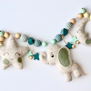 Stroller chain elephant
