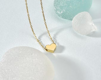 14K Solid Gold Tiny Heart Necklace: Dainty Minimalist Pendant