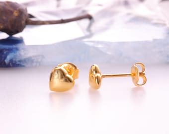 14k Gold Heart Stud Earrings, Minimalist Valentine's Gift, Perfect Simple Earrings, Minimalist Earrings, Valentine Gift