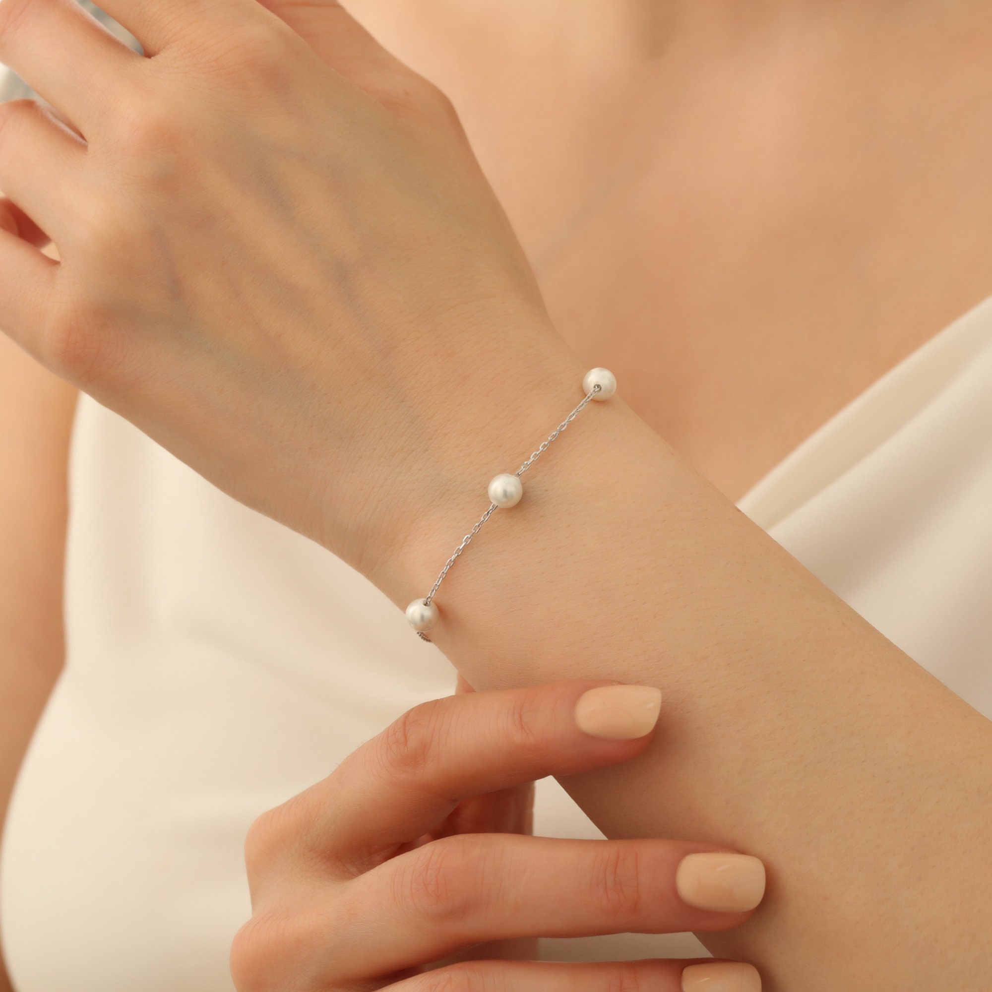 Rhodium Plated 925 Sterling Silver Freshwater Pearl Station