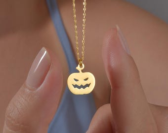 Collar de calabaza de Halloween en oro de 14 k: colgante de Jack O'Lantern en plata de ley