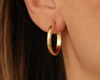14K Gold Plated 925 Sterling Silver Small Hoop Earrings, Minimal Gold Hoop Earrings, Lightweight Everyday Hoops, Classic Huggie Earrings,