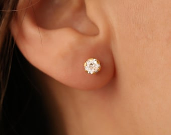 14K guldpläterade 925 sterlingsilverörhängen med CZ, runda örhängen med kubisk zirkonia, minimalistiska solitärörhängen, små guldörhängen