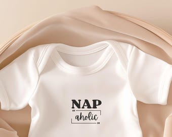 Baby Body "Napaholic" - Babybody mit Spruch - Geschenk zur Geburt