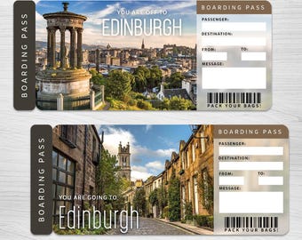 Könnte beinhalten: Zwei druckbare Bordkarten mit einem Foto von Edinburgh, Schottland. Der Text auf den Bordkarten lautet "You are off to Edinburgh" und "You are going to Edinburgh".