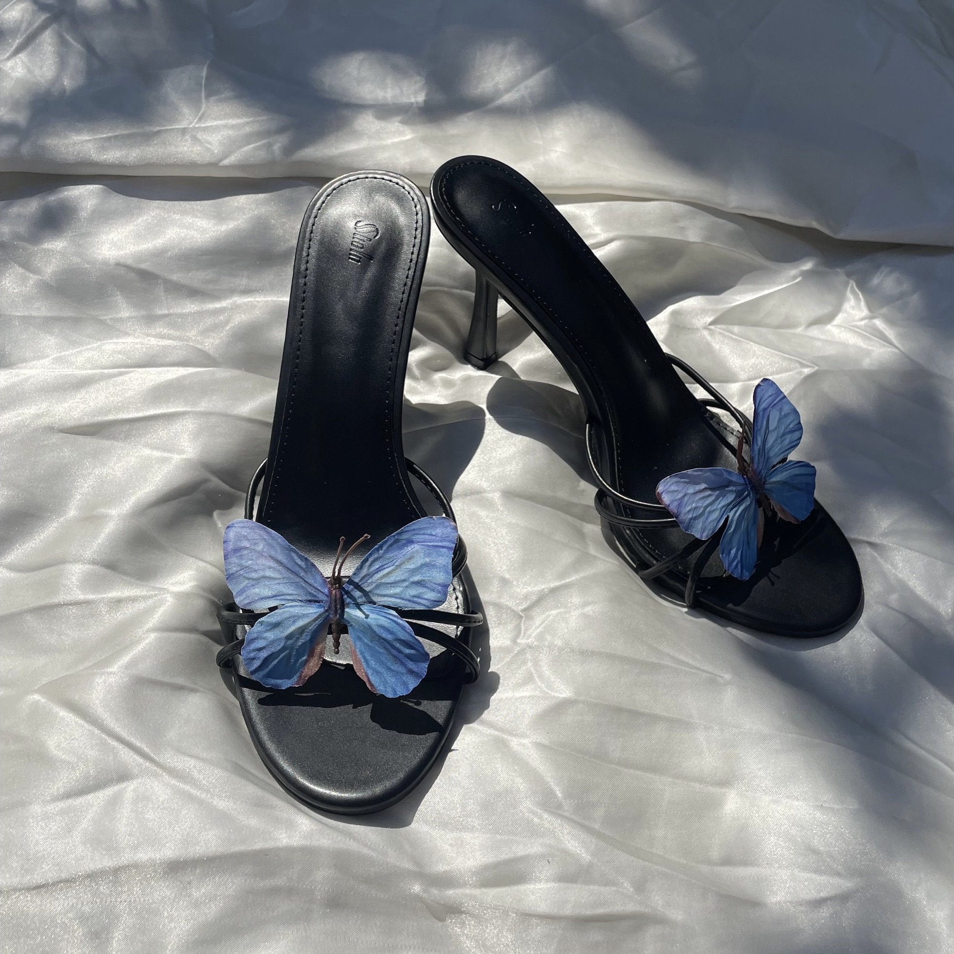 ジョシー ブルー バタフライ ブラック サンダル - Etsy 日本 