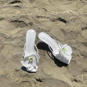 Artemis White Orchid Sandal