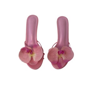 Carli  Light Pink Orchid Flower Sandal