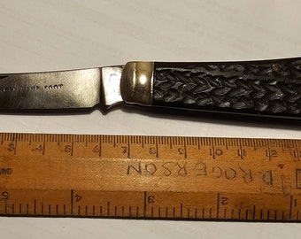 George Ibberson Lambs Foot Clasp Penknife used by London Electricity Board Engineer.