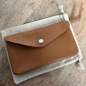 Cartera de piel de vacuno