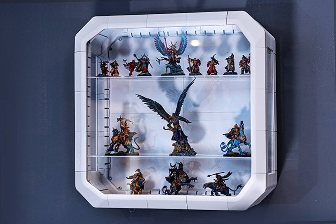 Omni Modular Display Case square / Miniatures Display / Funko Pop