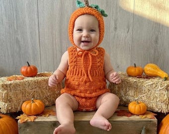 Crochet Pumpkin Outfit: Newborn Romper and Bonnet, Halloween Photo Prop