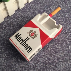 High Quality Cigarette Ashtray mini set in Props - UE Marketplace